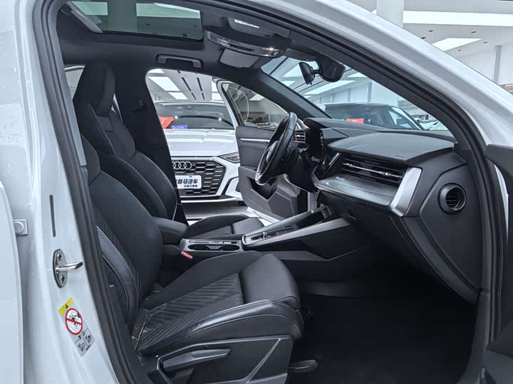 Фото 9 - Audi A3