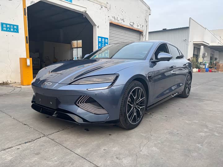 Фото 1 - BYD Seal