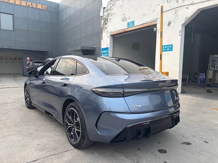 Фото 7 - BYD Seal