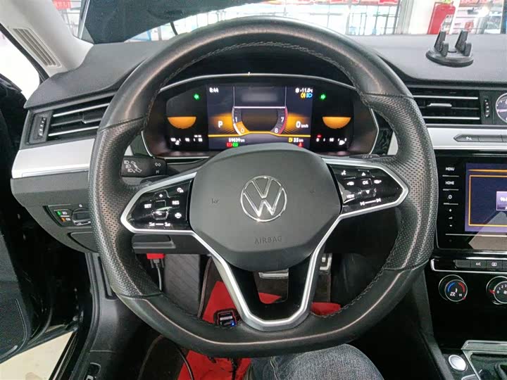 Фото 11 - Volkswagen Magotan