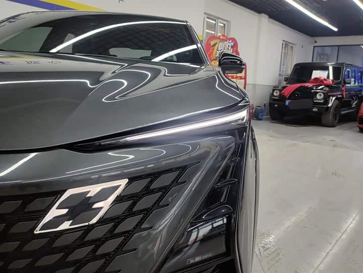 Фото 5 - Changan UNI-T