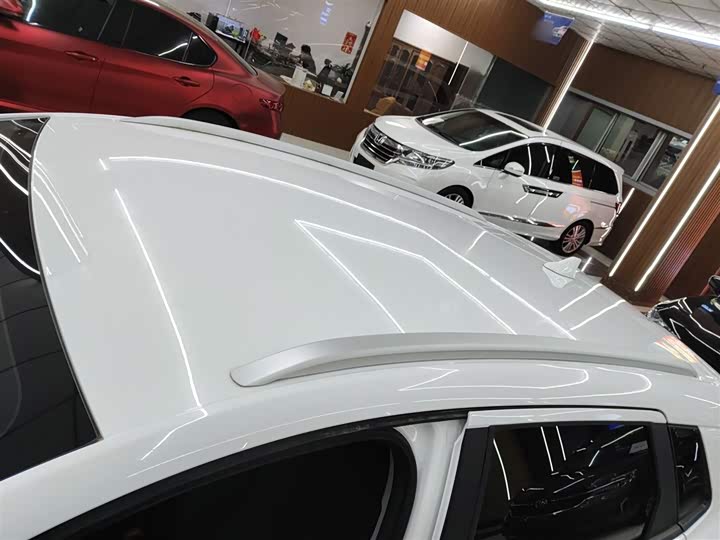 Фото 27 - BYD E2