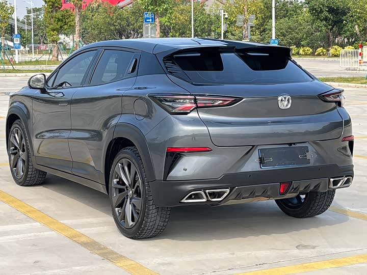 Фото 11 - Changan UNI-T