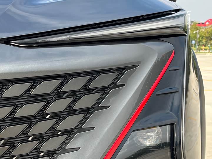 Фото 14 - Changan UNI-T