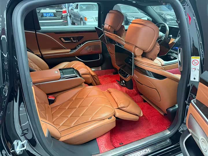 Фото 5 - Mercedes-Benz Maybach S-Class