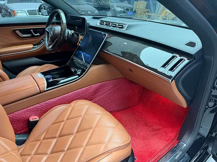 Фото 6 - Mercedes-Benz Maybach S-Class