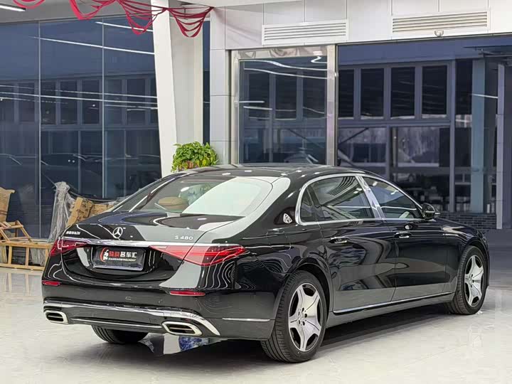 Фото 7 - Mercedes-Benz Maybach S-Class