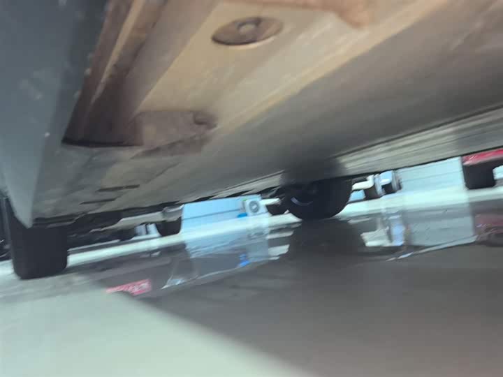 Фото 21 - GAC Aion UT