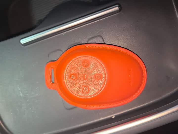 Фото 9 - GAC Aion UT