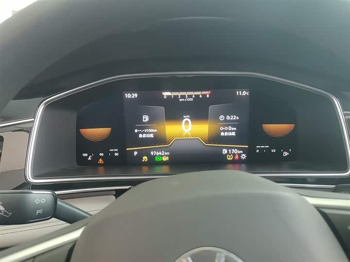 Фото 12 - Volkswagen Tiguan L Pro