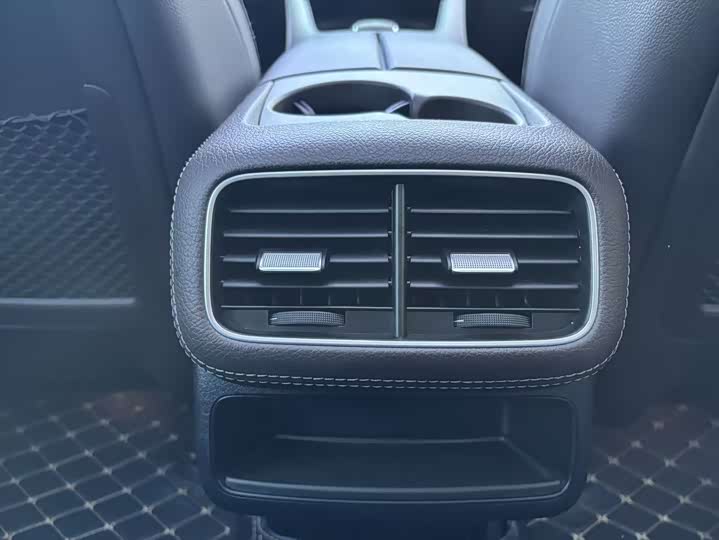 Фото 15 - Mercedes-Benz GLE-Class