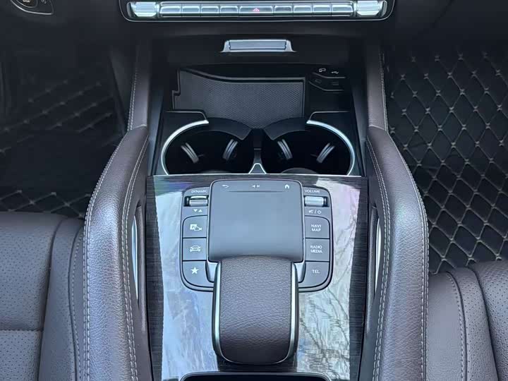 Фото 16 - Mercedes-Benz GLE-Class