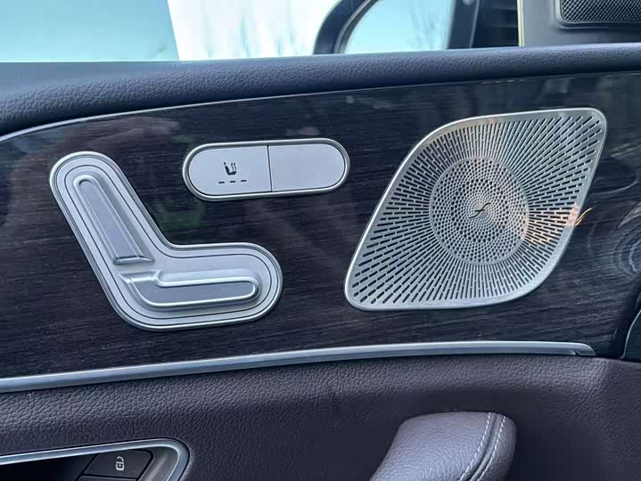 Фото 7 - Mercedes-Benz GLE-Class