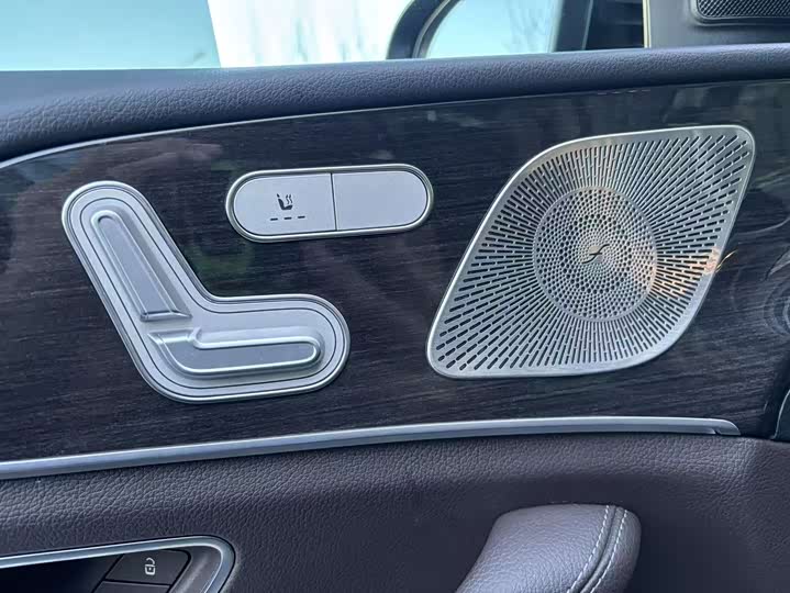 Фото 8 - Mercedes-Benz GLE-Class