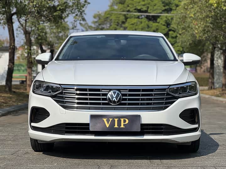 Фото 4 - Volkswagen Lavida