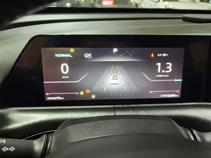 Фото 12 - Changan UNI-T