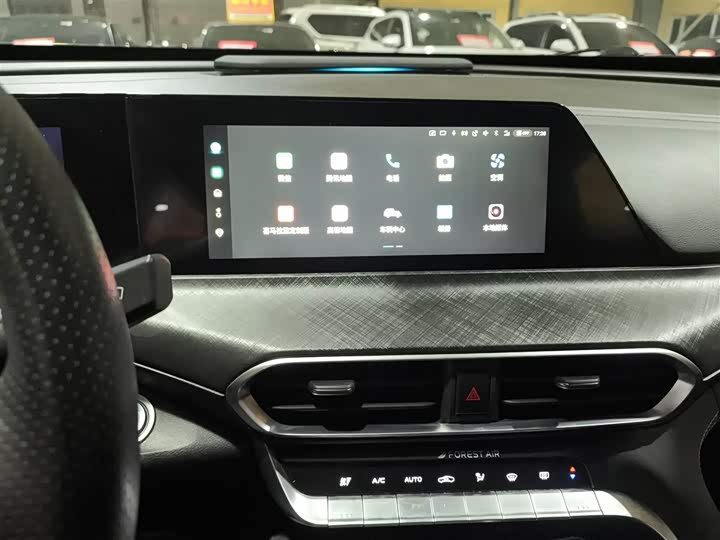 Фото 13 - Changan UNI-T