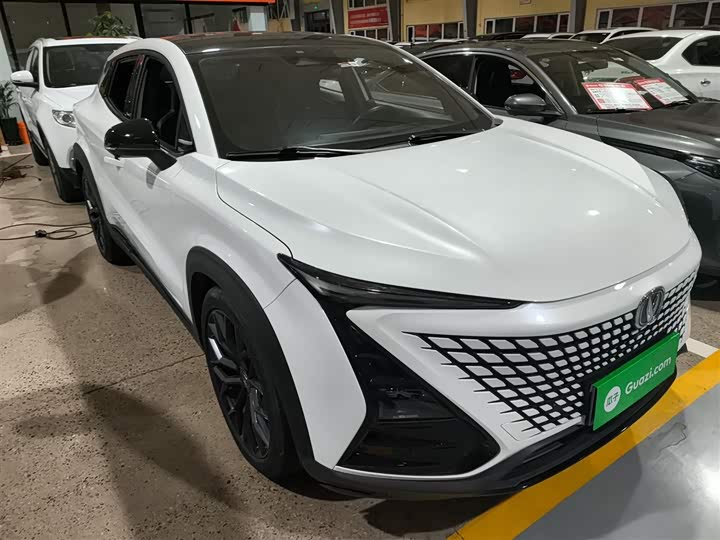 Фото 4 - Changan UNI-T