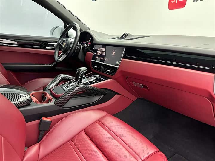 Фото 17 - Porsche Cayenne