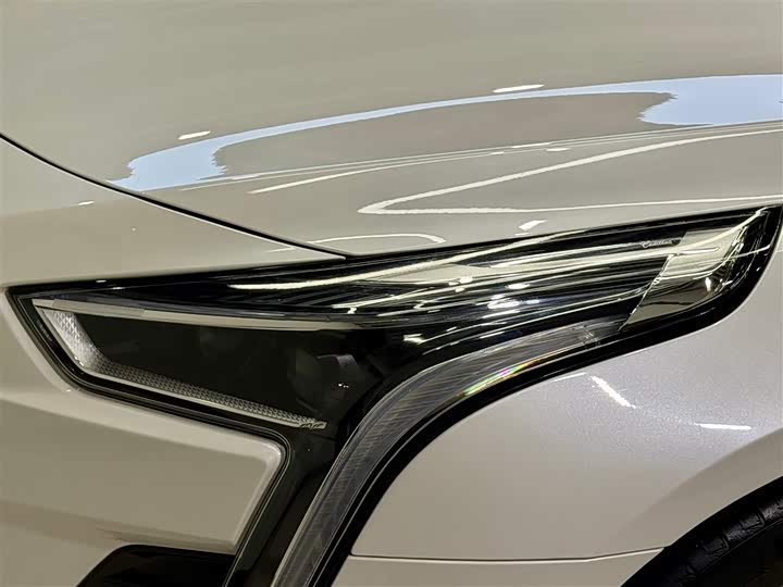 Фото 8 - Cadillac CT6