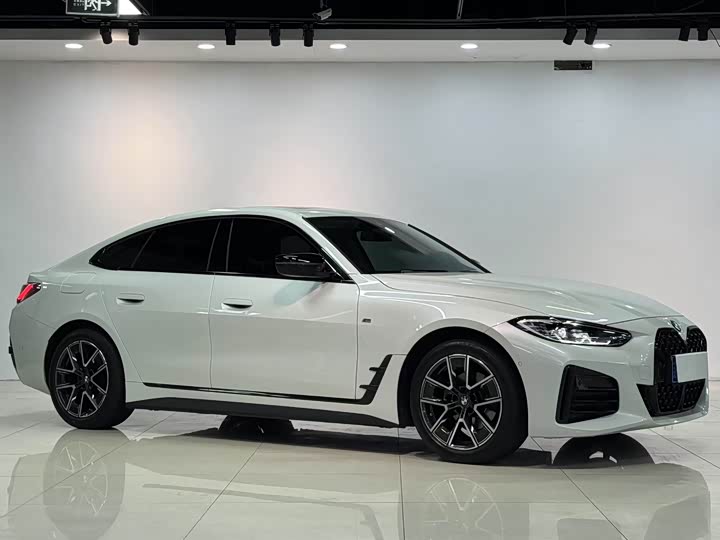 Фото 1 - BMW 4 Series