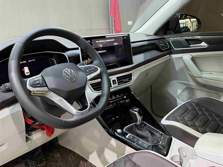 Фото 7 - Volkswagen Tayron