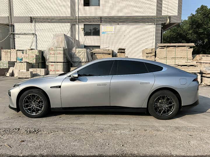 Фото 5 - XPeng P7