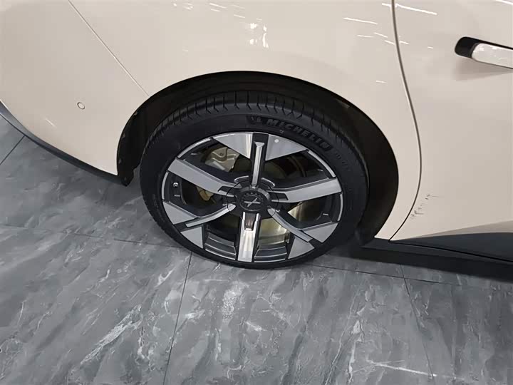 Фото 26 - XPeng Mona M03