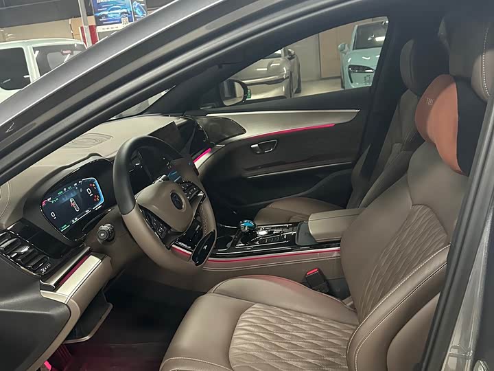 Фото 9 - BYD Han