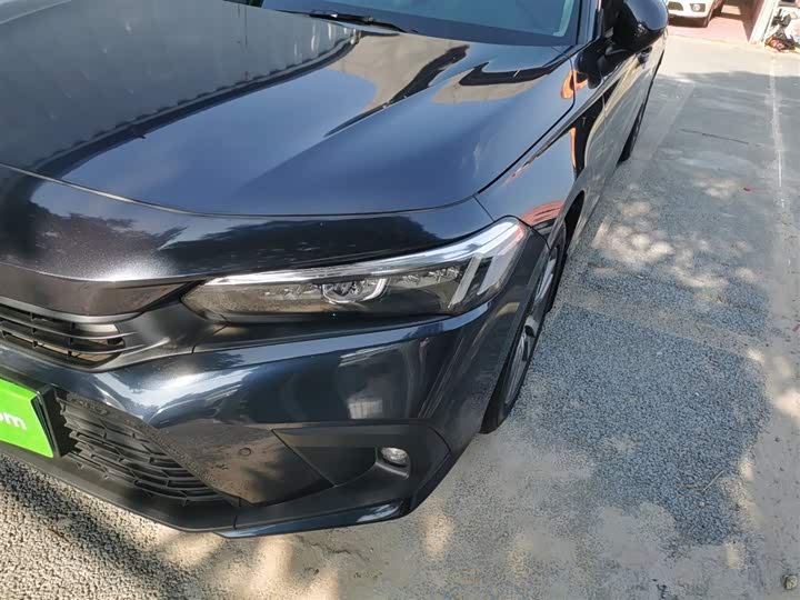 Фото 24 - Honda Civic