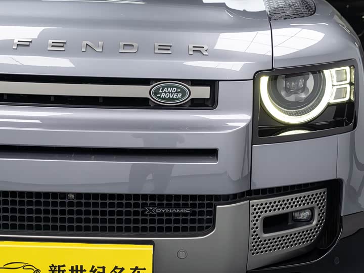 Фото 10 - Land Rover Defender