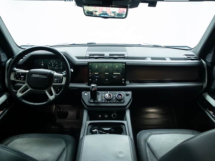 Фото 26 - Land Rover Defender