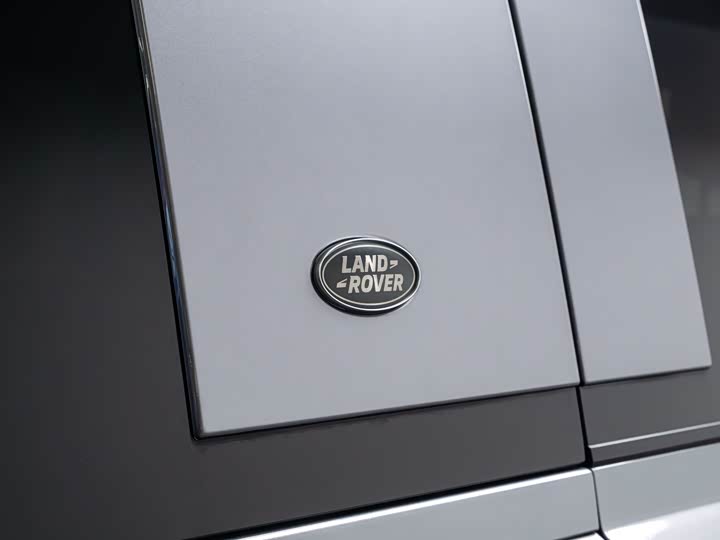 Фото 29 - Land Rover Defender