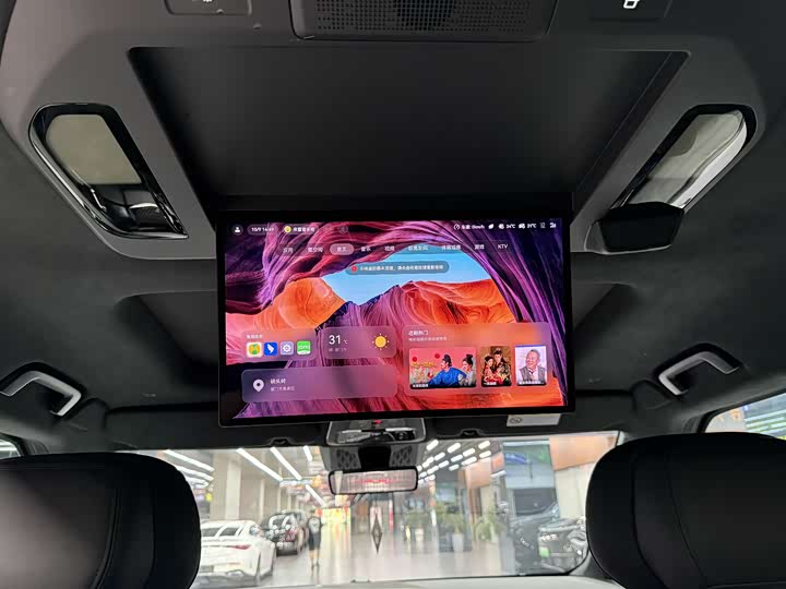 Фото 17 - Zeekr 009