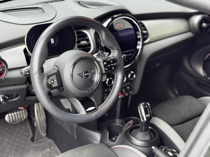 Фото 12 - Mini Mini JCW