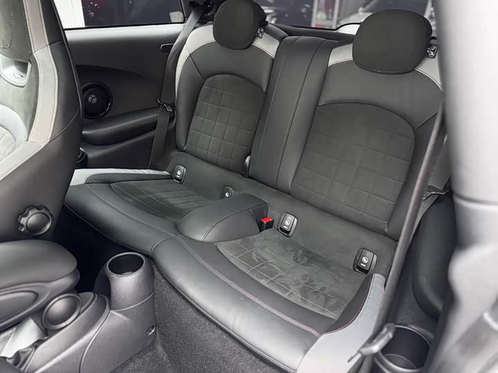 Фото 20 - Mini Mini JCW