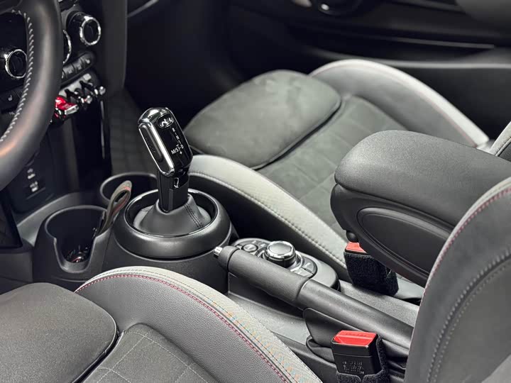 Фото 21 - Mini Mini JCW