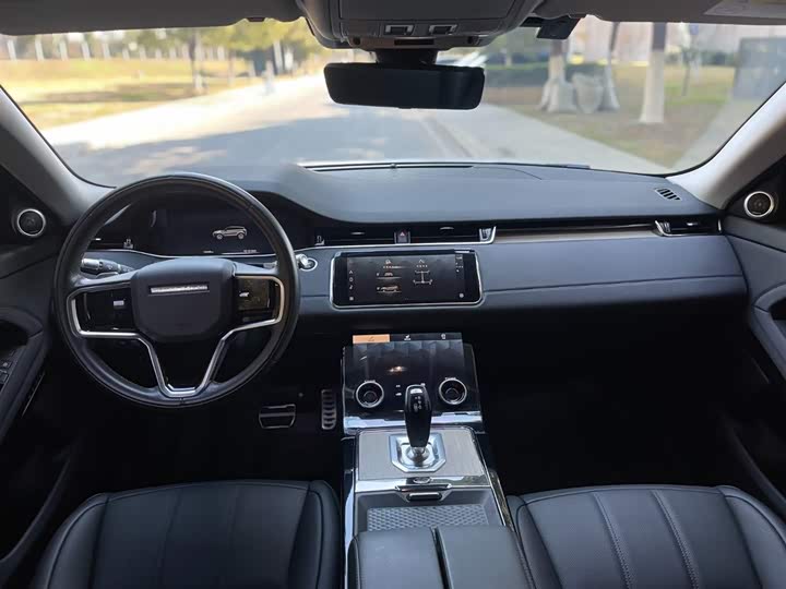 Фото 12 - Land Rover Range Rover Evoque L