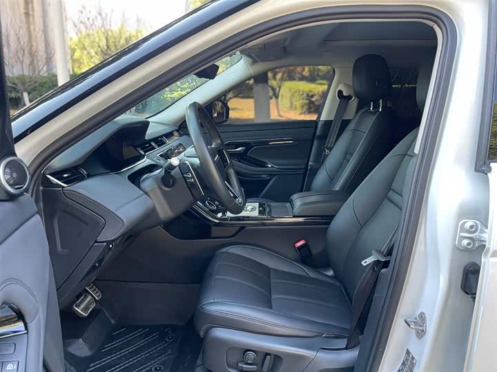 Фото 13 - Land Rover Range Rover Evoque L