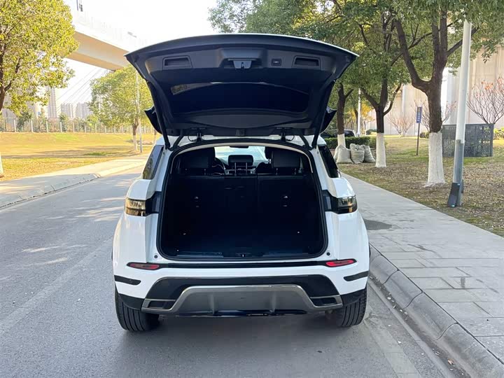 Фото 8 - Land Rover Range Rover Evoque L