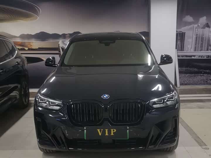 Фото 2 - BMW iX3