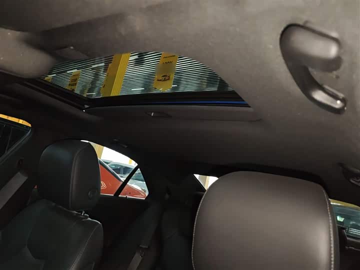 Фото 18 - Cadillac CT4