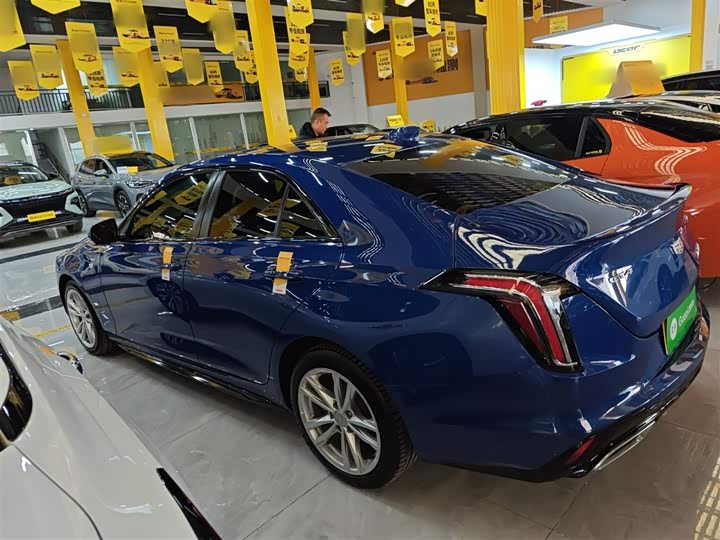 Фото 5 - Cadillac CT4