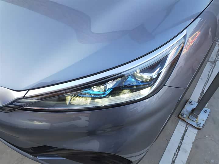 Фото 15 - BYD Yuan Plus