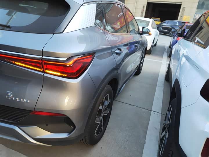 Фото 24 - BYD Yuan Plus