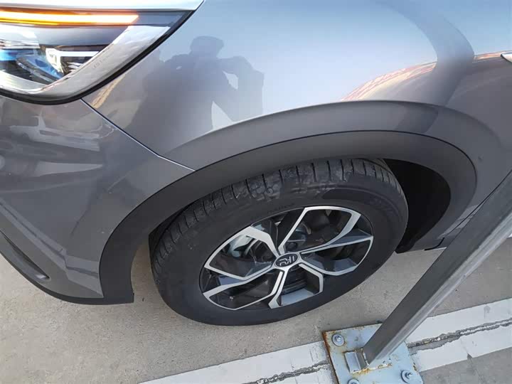 Фото 25 - BYD Yuan Plus