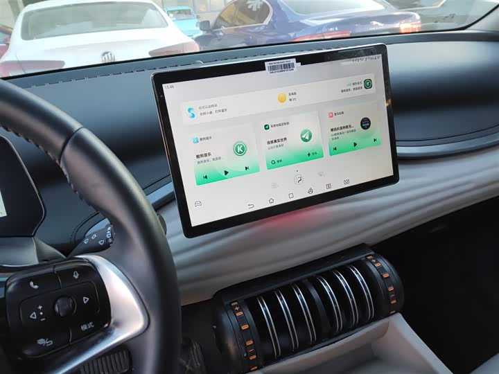 Фото 5 - BYD Yuan Plus