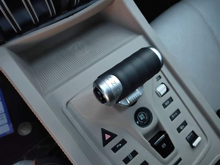 Фото 6 - BYD Yuan Plus