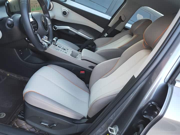 Фото 7 - BYD Yuan Plus