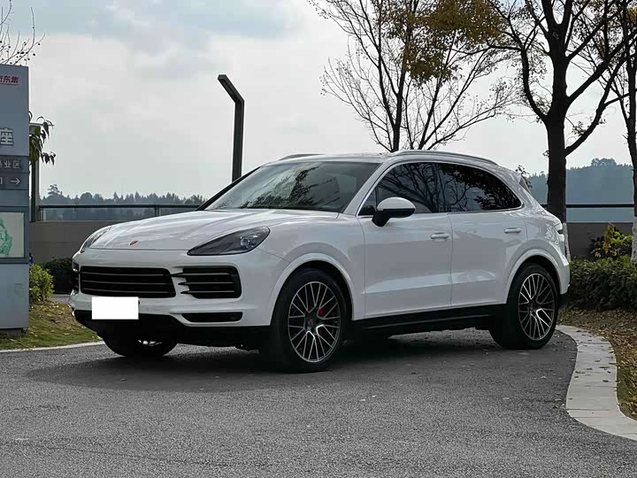 Фото 1 - Porsche Cayenne
